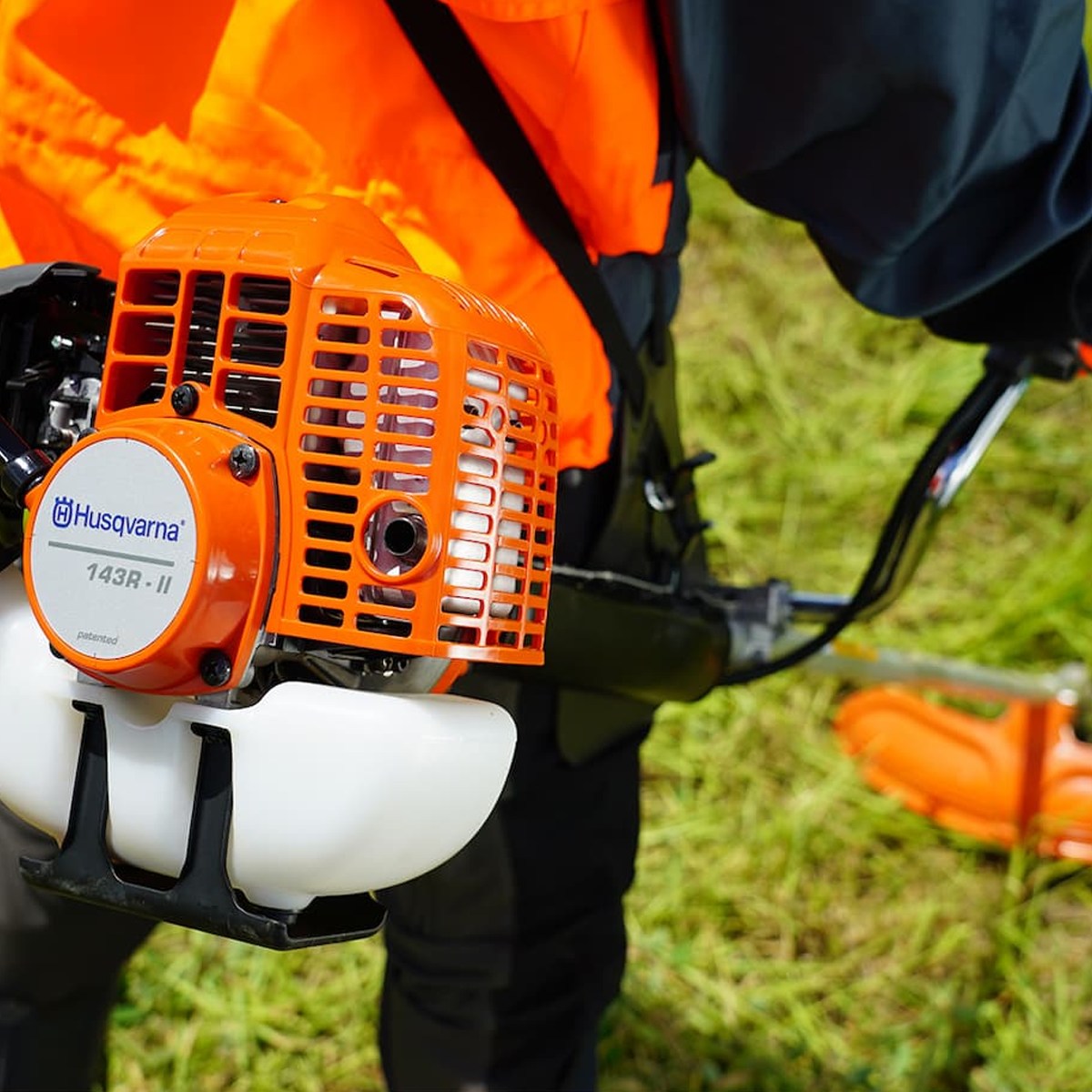 Desbrozadora Husqvarna 143R-II 41,5 cm³